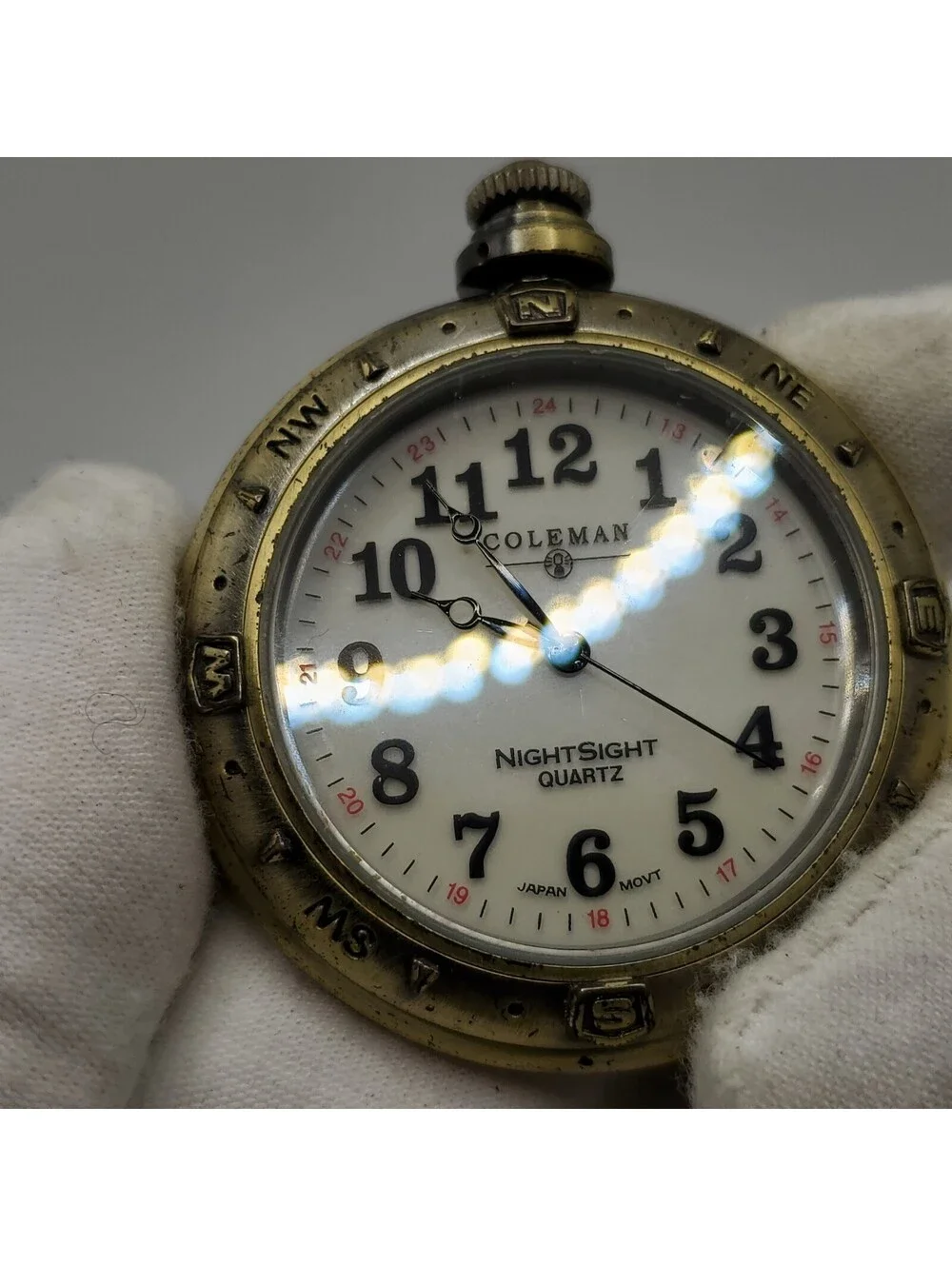 Colman Nightsight Compass Style Pocket Watch 47mm New Battery Please Read
